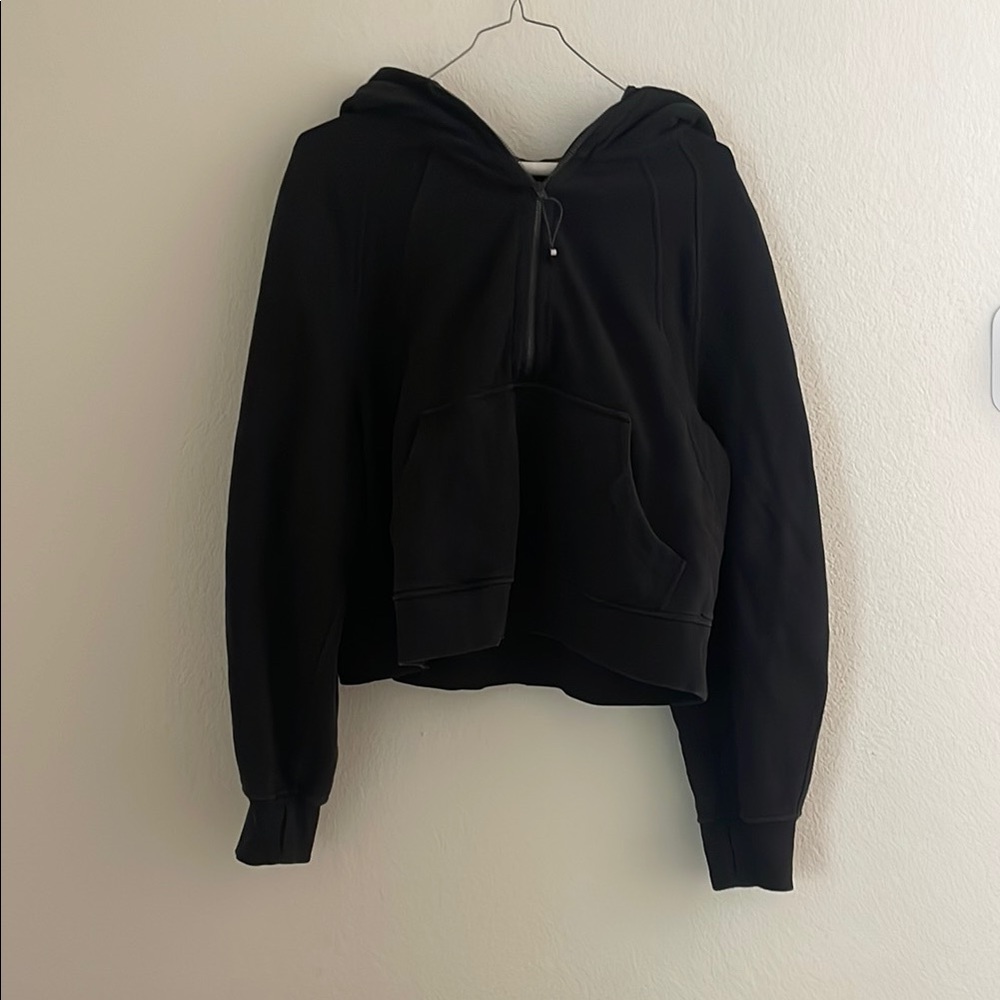 Lululemon Black Scuba